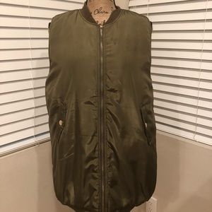 NWOT Over size style vest